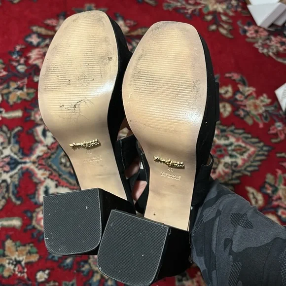 Prima Donna Collection Block Heeled Sandal - Picture 5 of 5